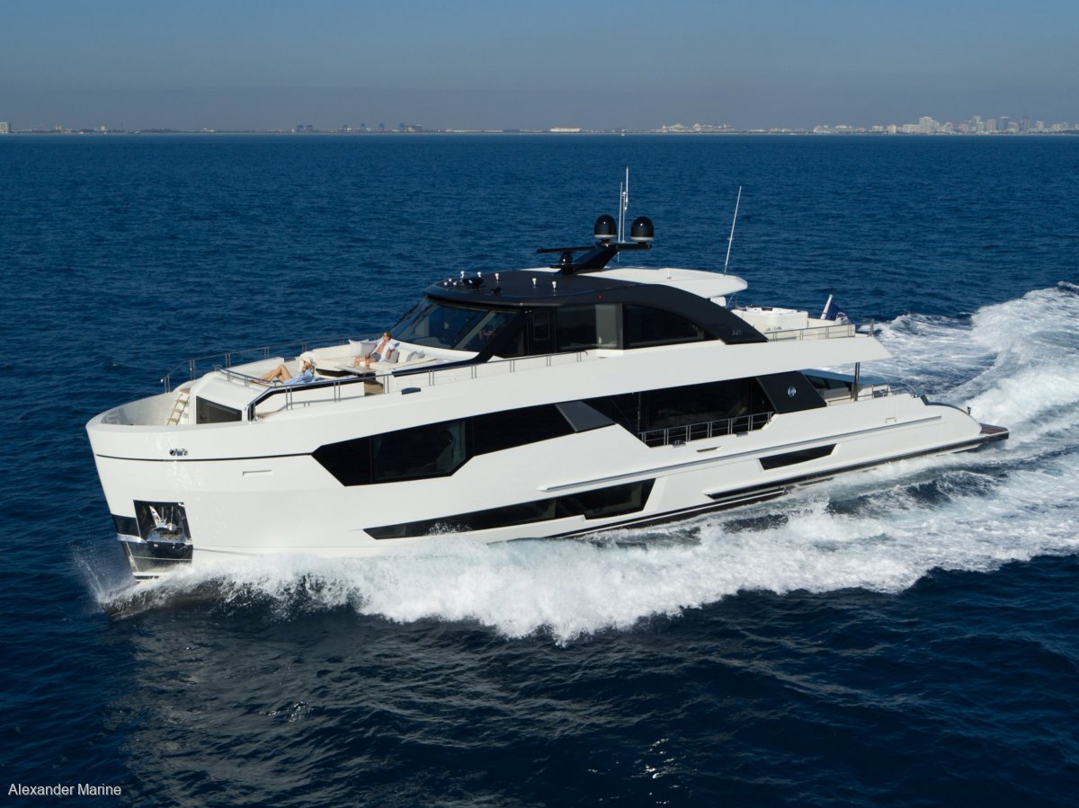 Ocean Alexander 32E