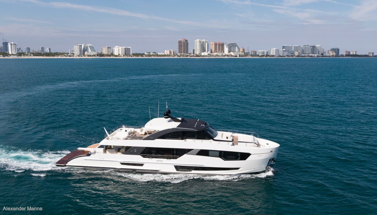 Ocean Alexander 32E