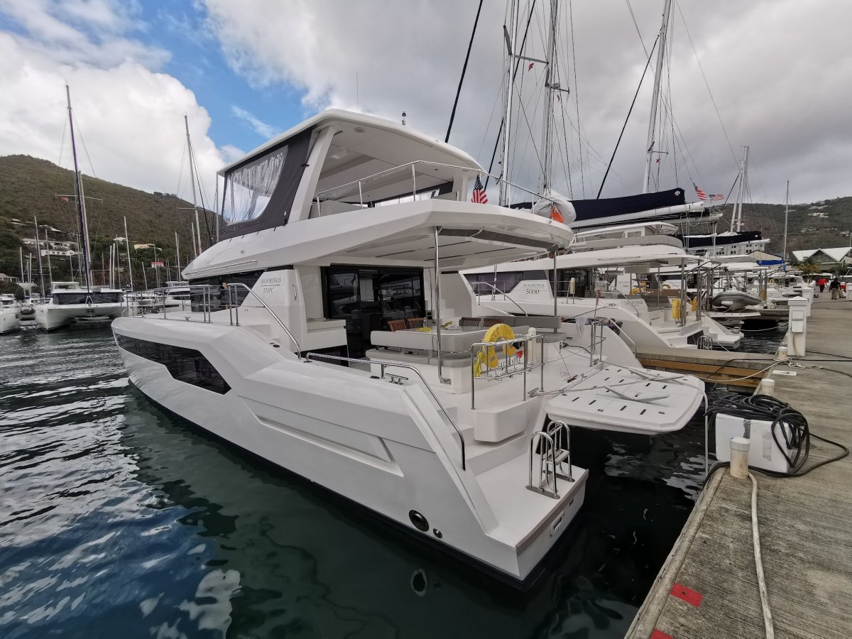 Leopard Catamarans 53 PC