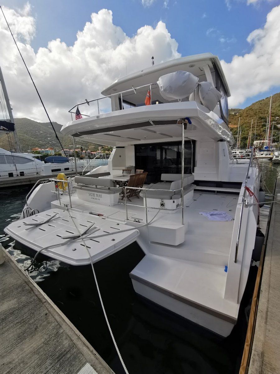 Leopard Catamarans 53 PC