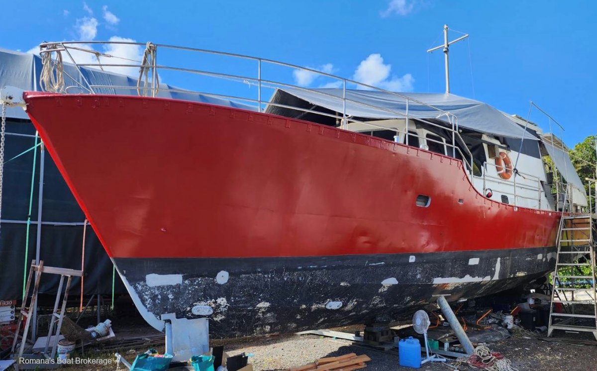 Glanville Custom 52 Full Cabin
