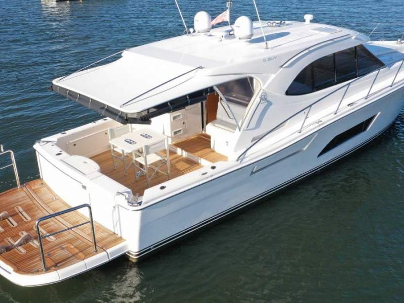 Riviera 445 Suv