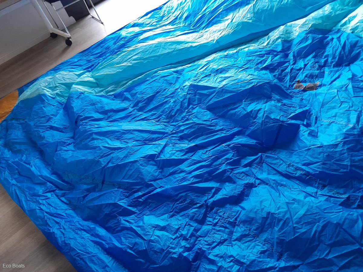 7.9 Spinnaker