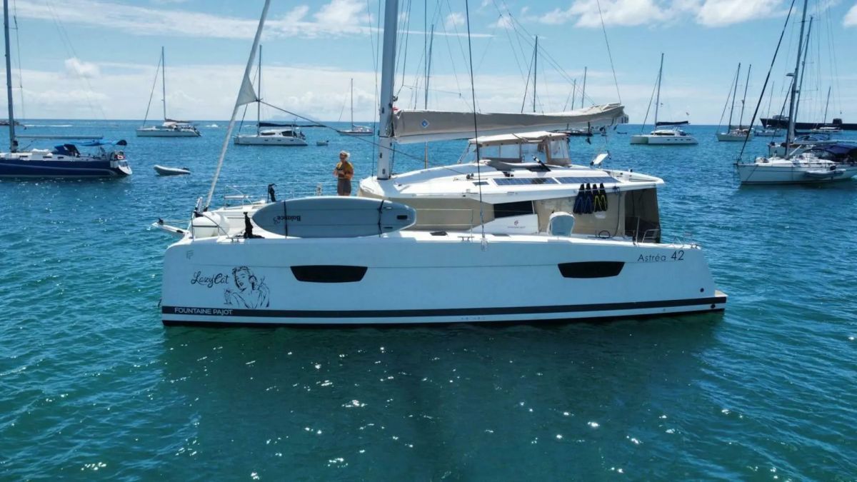 Fountaine Pajot Astrea 42