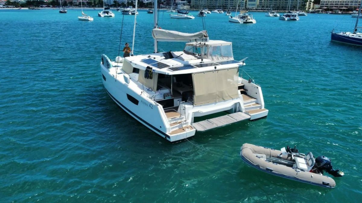 Fountaine Pajot Astrea 42