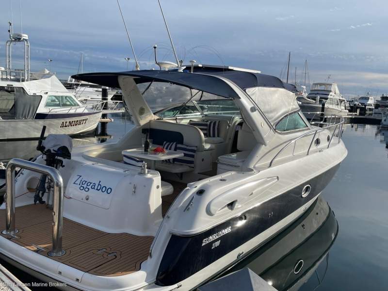 Sunrunner 3700 Twin Shaft Diesel Engines Make An Offer: Power Boats
