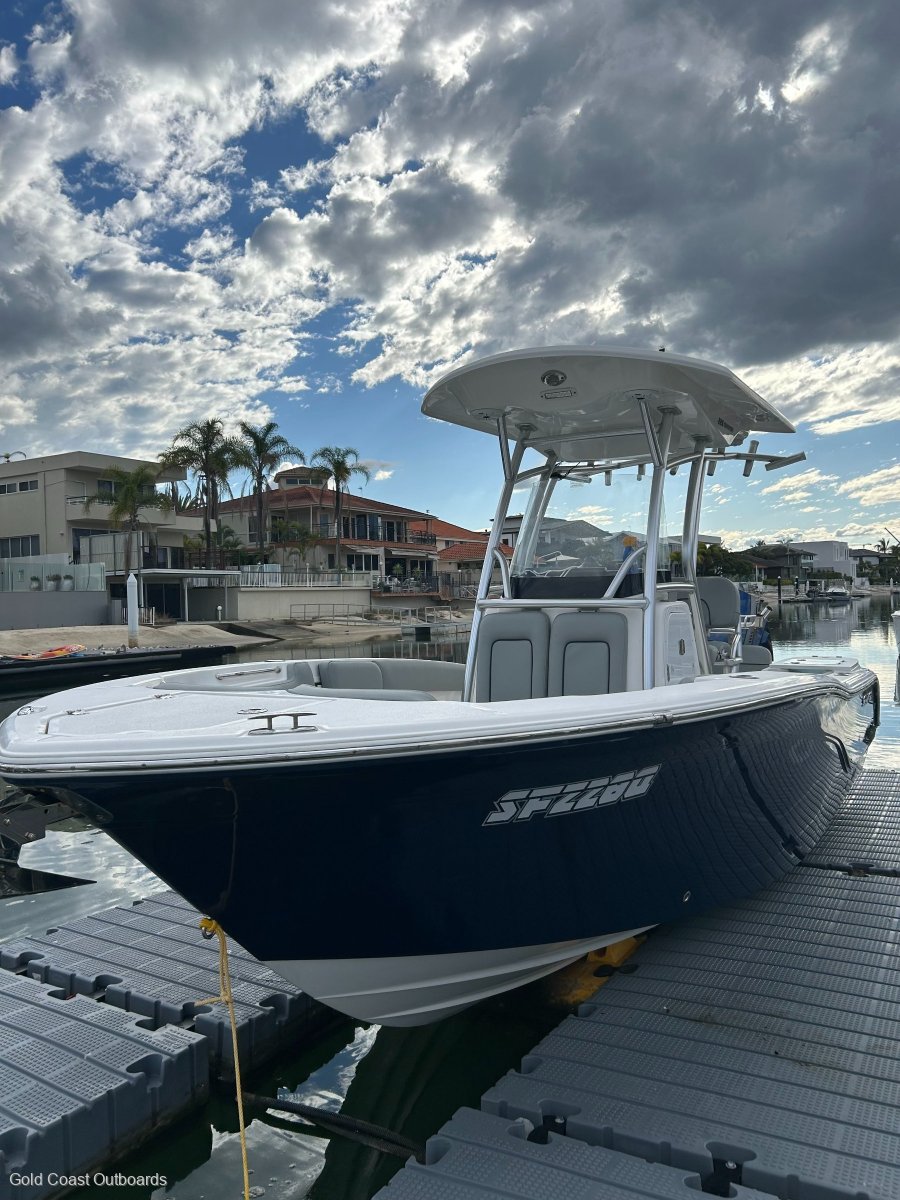 Sea Fox 228 Commander