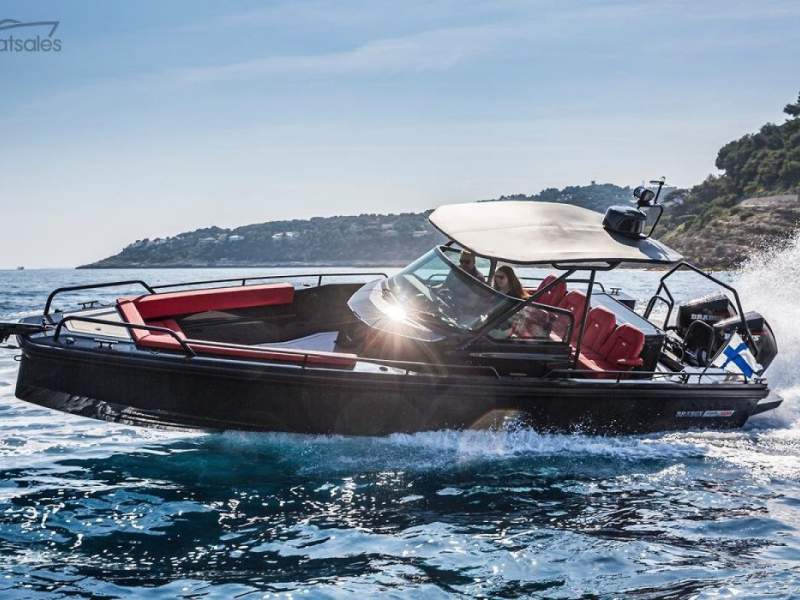 Axopar 28 T-Top Brabus Marine Shadow 500