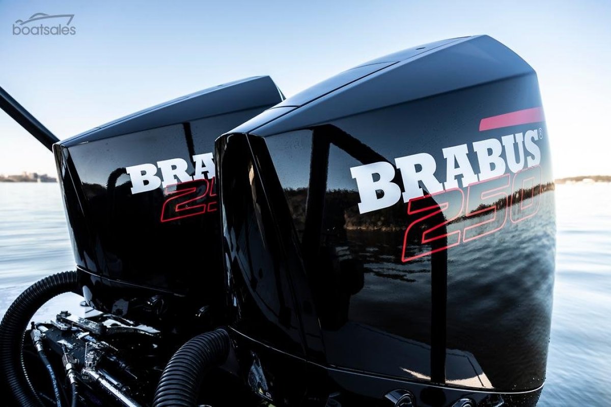 Axopar 28 T-Top Brabus Marine Shadow 500