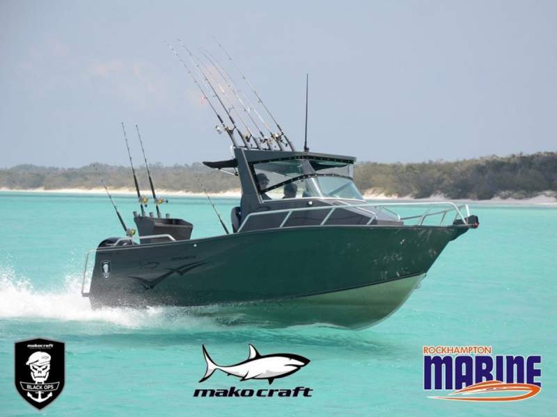 Makocraft 631 Island Cab HT Black Ops Edition offshore Package