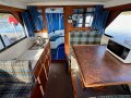 Cuddles 30 Flybridge Cruiser