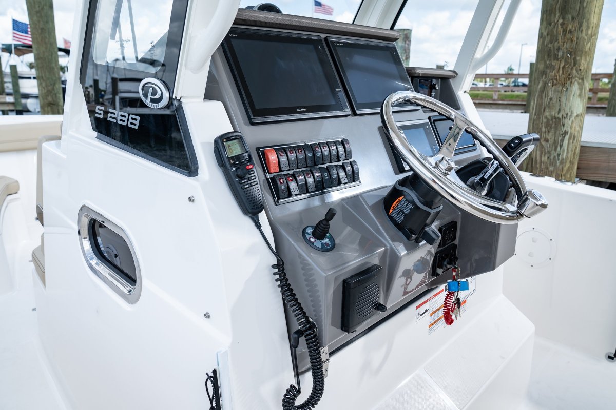 New Pursuit S288