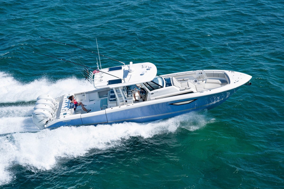 New Pursuit S428