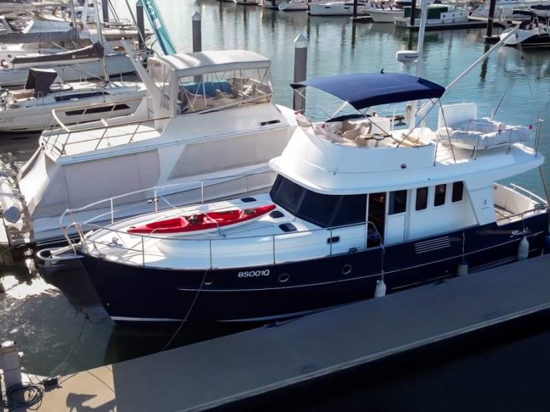 Beneteau Swift Trawler 42 Fly