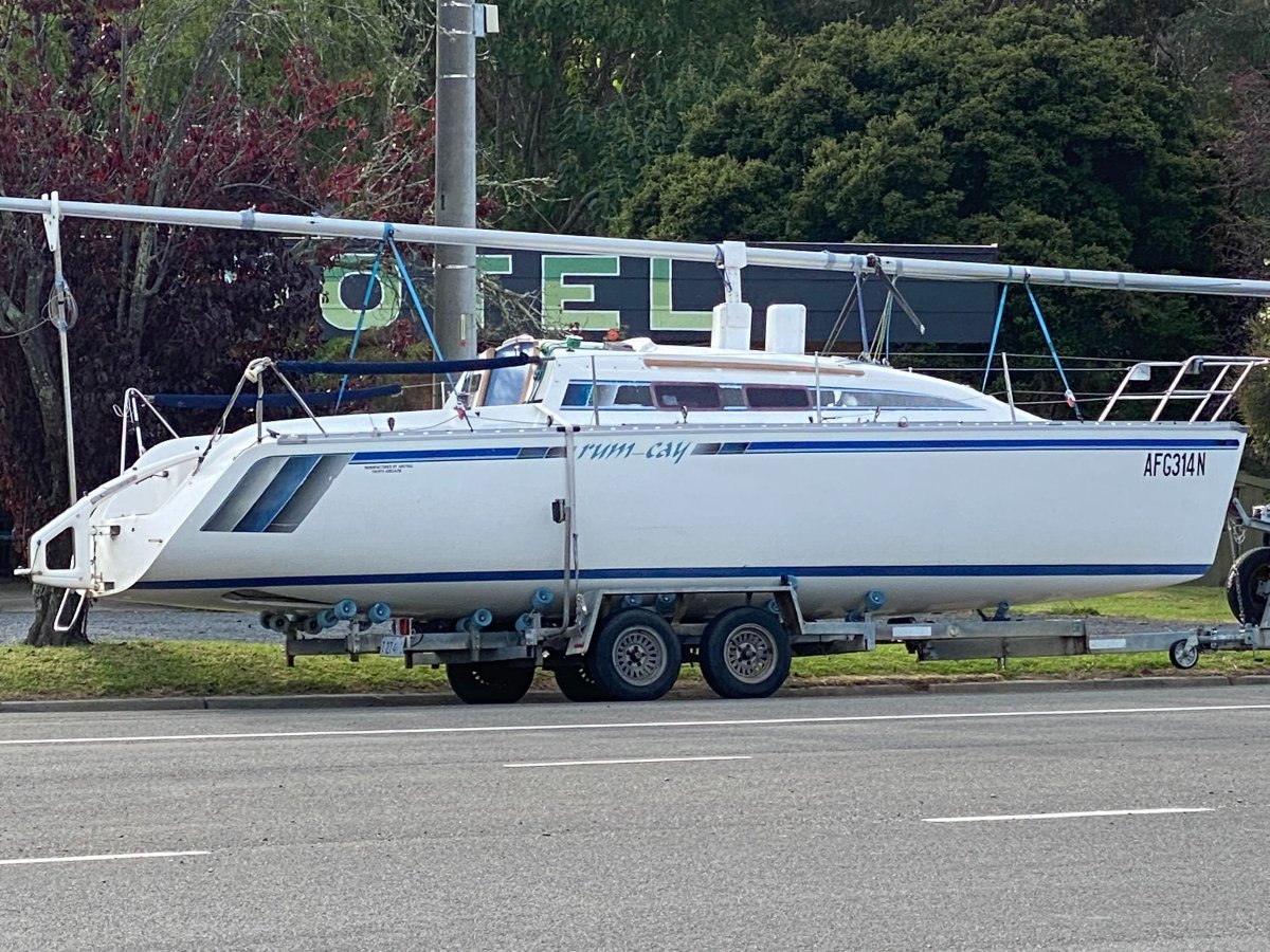 Austral Clubman 8