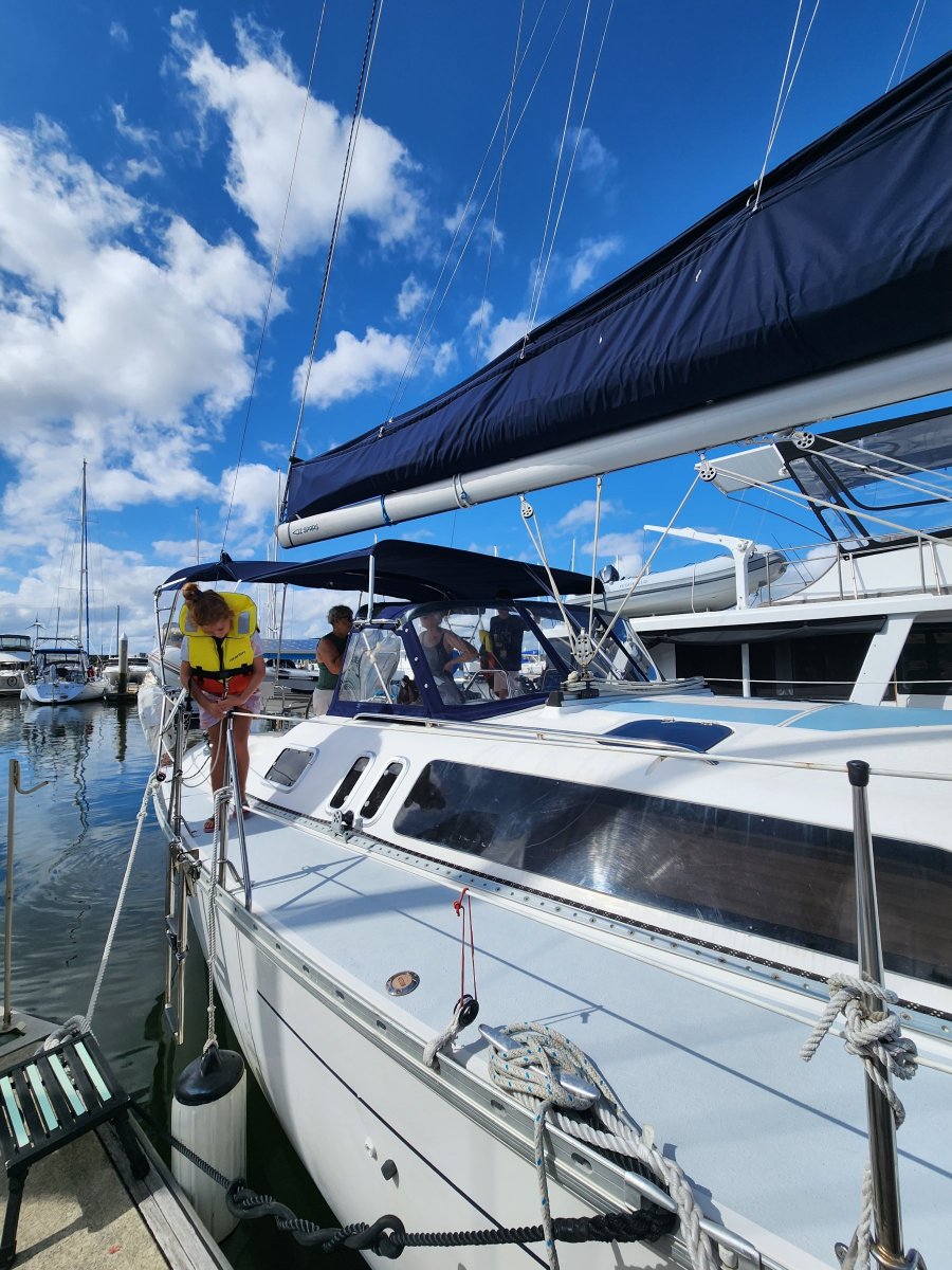 Hunter 40.5 Legend 1997 Hunter Legend 40.5 (12.24m) Monohull yacht