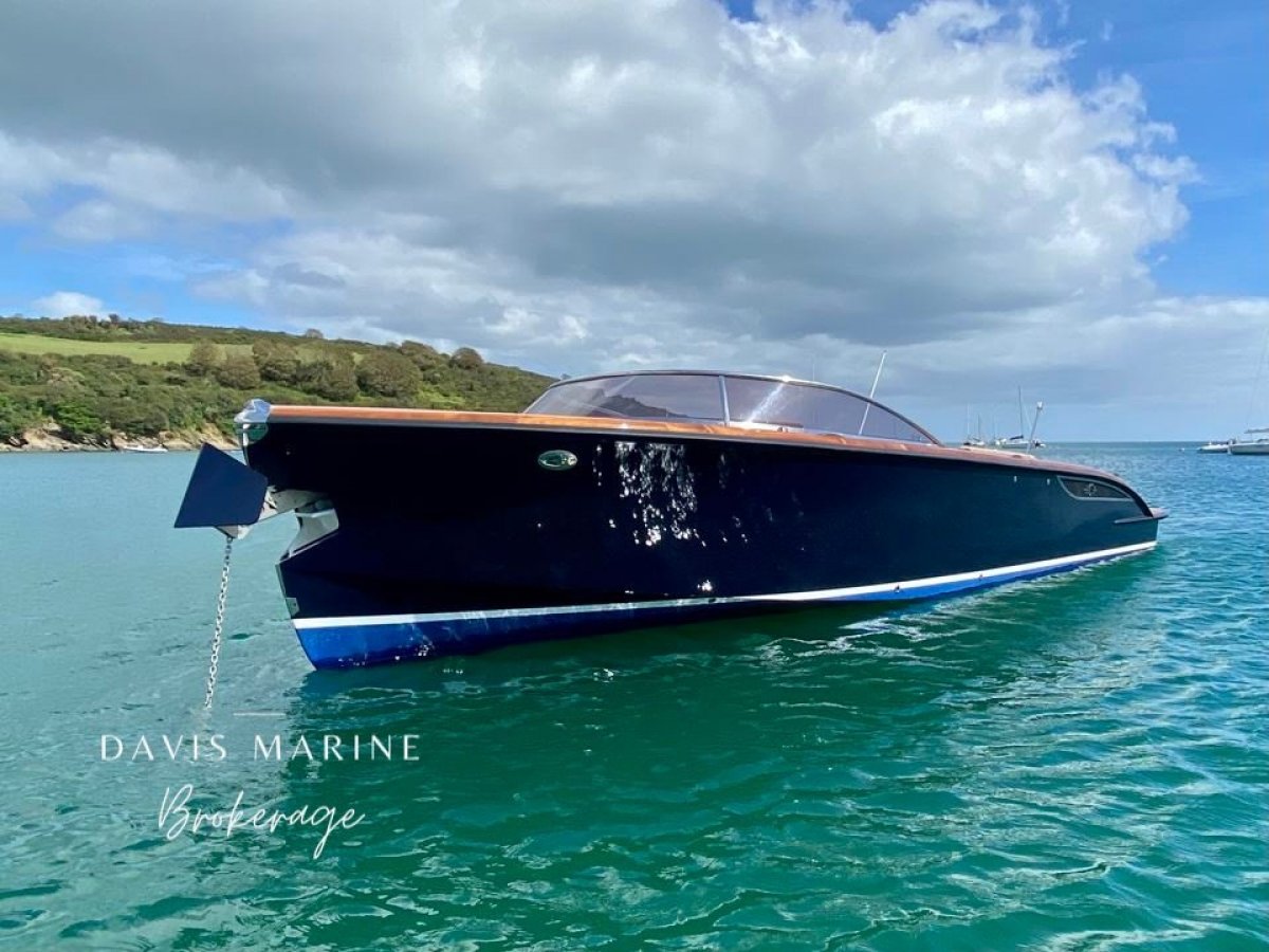 Cockwells 9.5 Grace Tender | VAT PAID:2013 Cockwells 9.5M Grace Tender