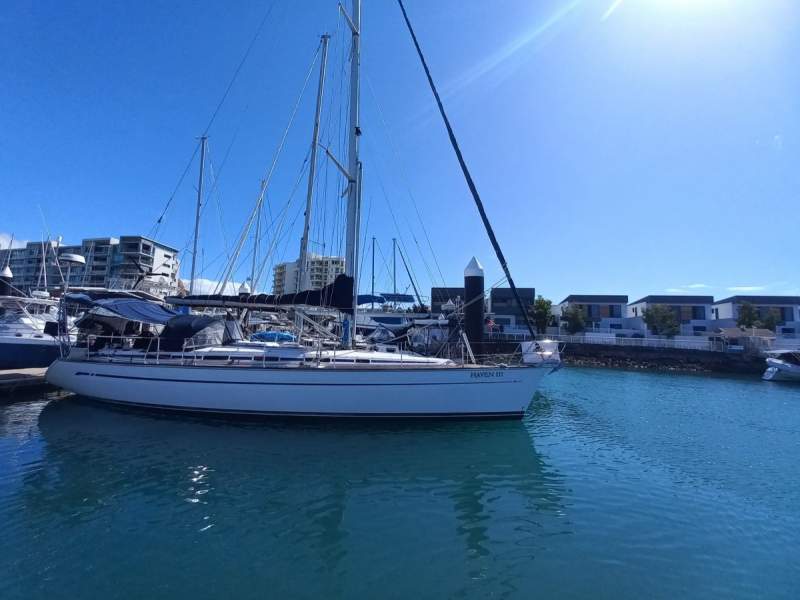Bavaria 44