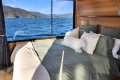 Mambo Houseboat Holiday Home on Lake Eildon:Mambo on Lake Eildon