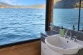 Mambo Houseboat Holiday Home on Lake Eildon:Mambo on Lake Eildon