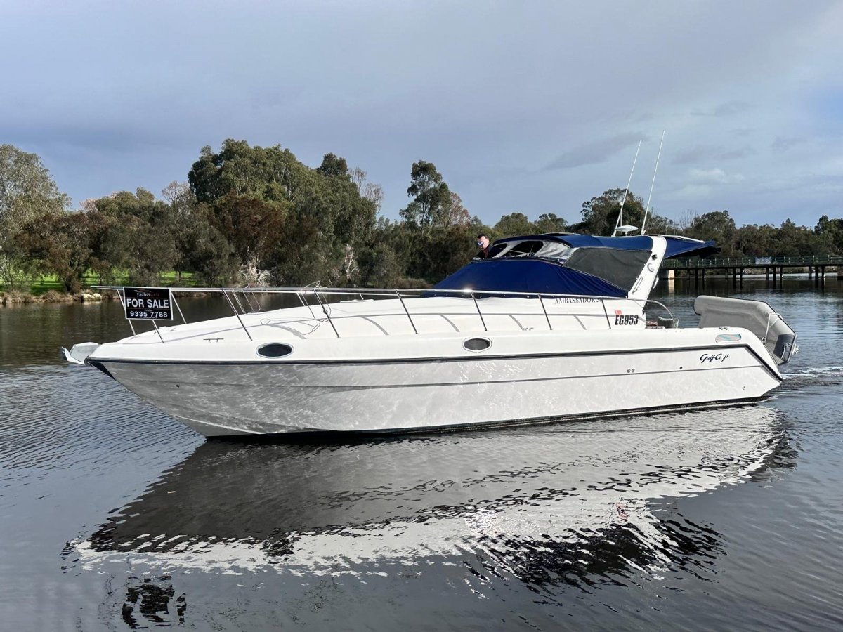 Gulf Craft Ambassador 36:Gulfcraft 36 by Yachts West Marine