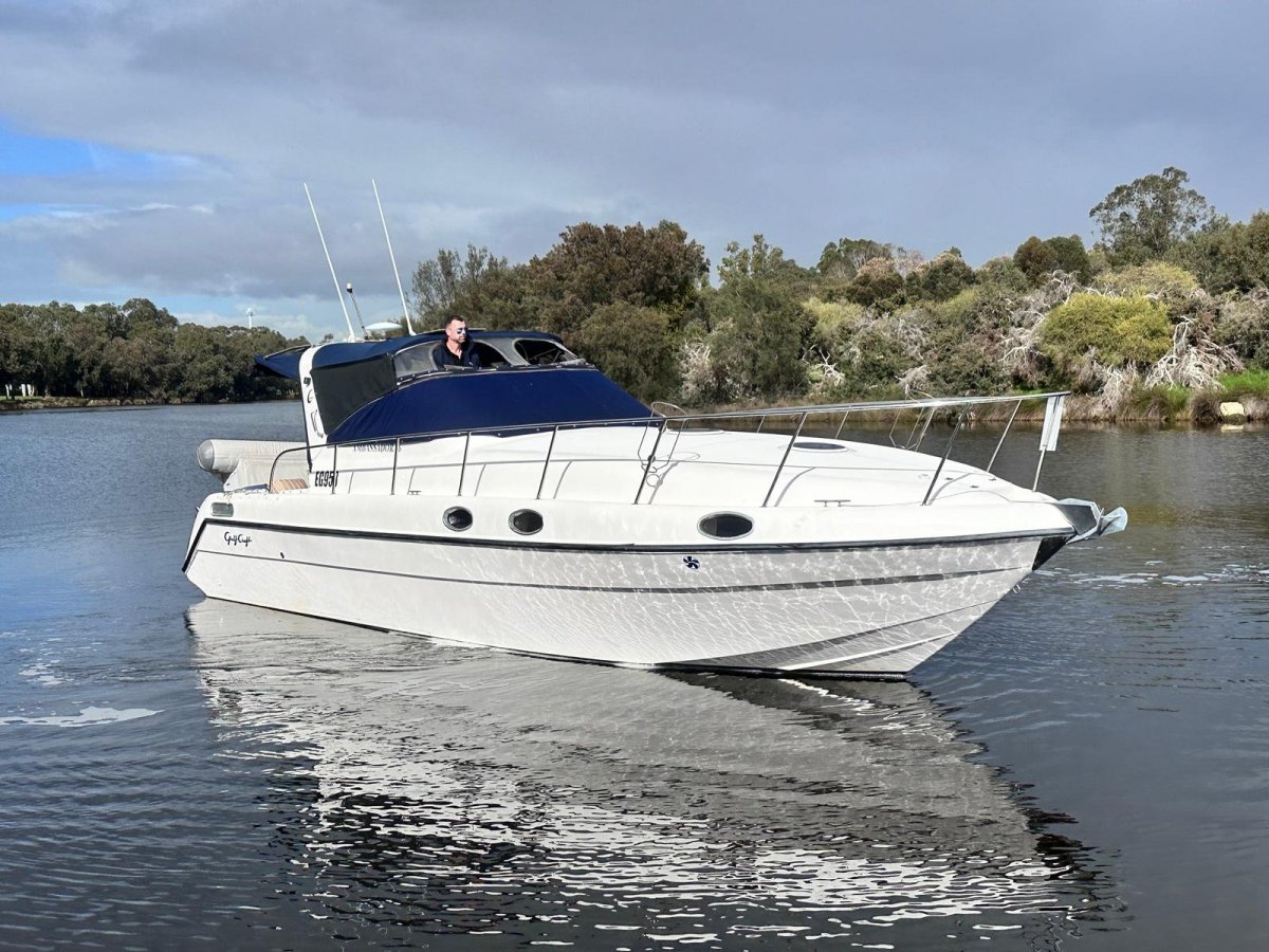 Gulf Craft Ambassador 36:Gulfcraft 36 by Yachts West Marine