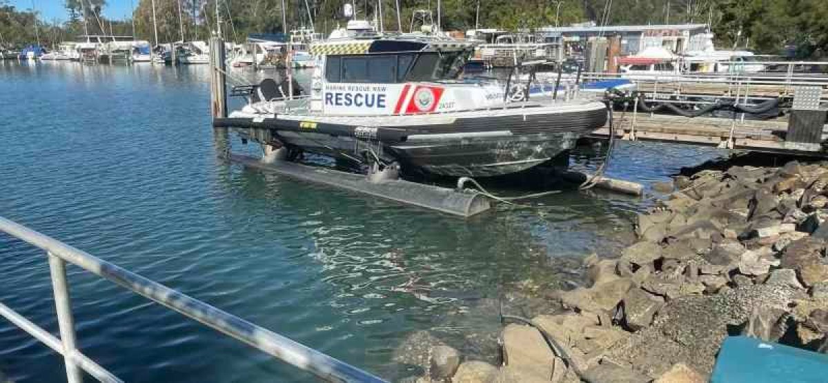 Airberth boat lift 430