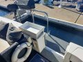 Sea Ray 3300 Express