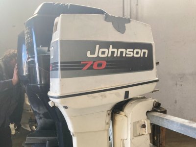 WRECKING JOHNSON 70HP