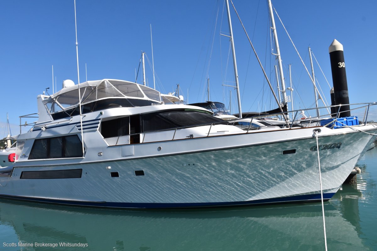 Tollycraft Raised Pilot House 66 Extended
