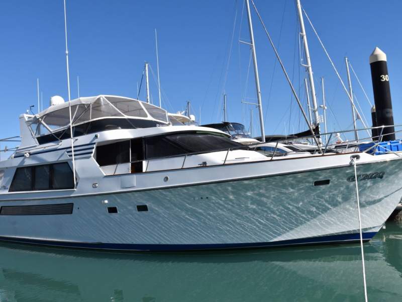 Tollycraft Raised Pilot House 66 Extended