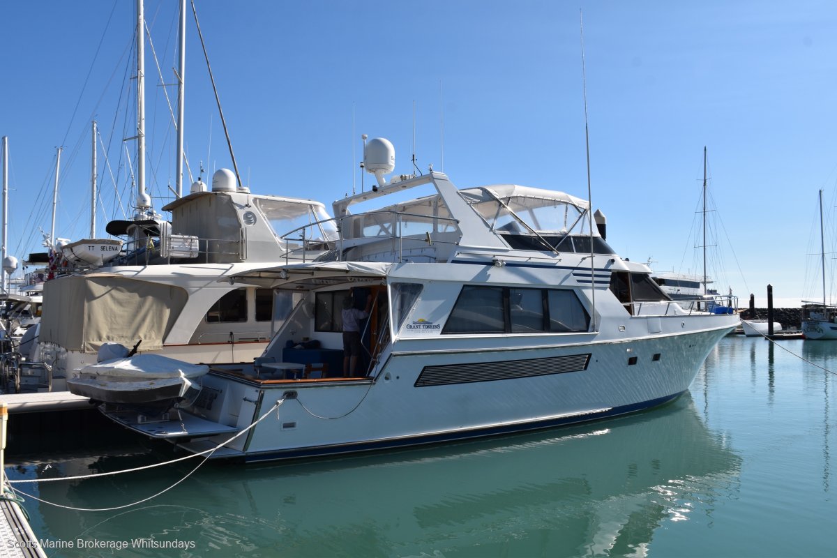 Tollycraft Raised Pilot House 66 Extended