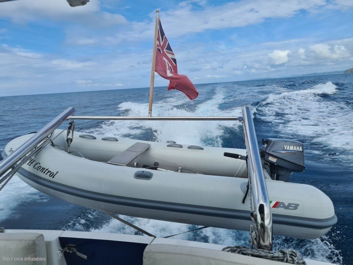 New Ab Inflatables Ultra Light 10 Light Weight Aluminium Hull Rib