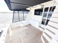 Kingfisher 50 Royale Enclosed Flybridge