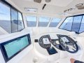 Kingfisher 50 Royale Enclosed Flybridge