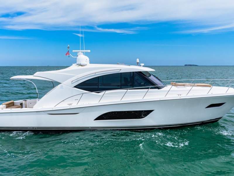 Riviera 575 SUV