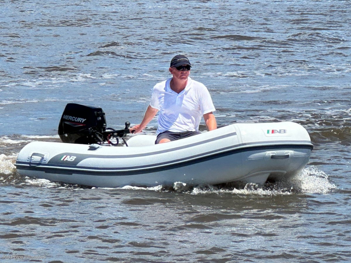 AB Inflatables Navigo VS 9 Premium Super yacht tender:AB Navigo Vs 9