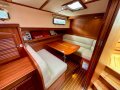 Sabre Motor Yachts 42 Salon Express