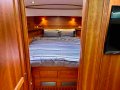 Sabre Motor Yachts 42 Salon Express