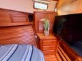 Sabre Motor Yachts 42 Salon Express