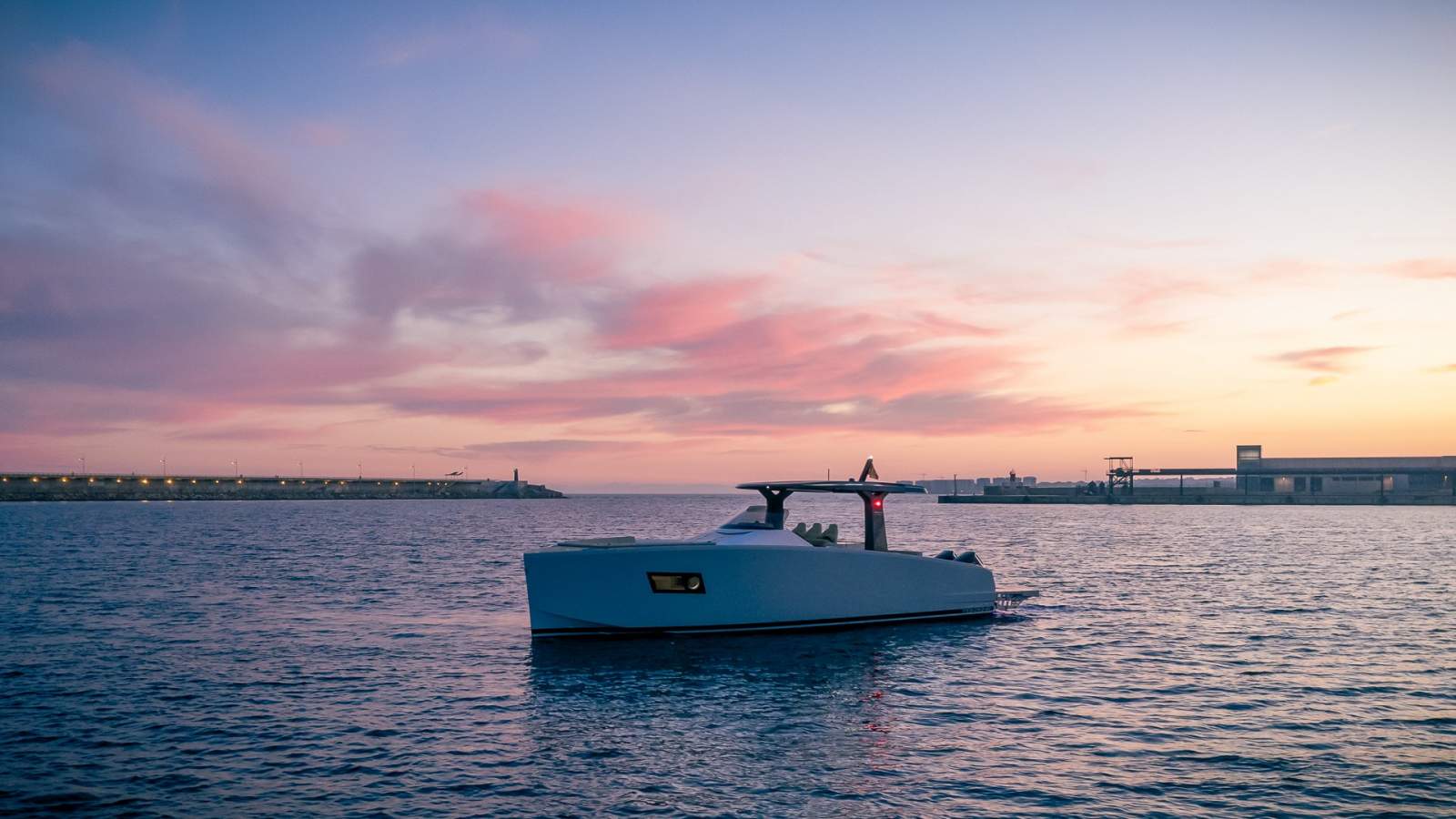 Tesoro T-40 Outboard Company Demonstrator