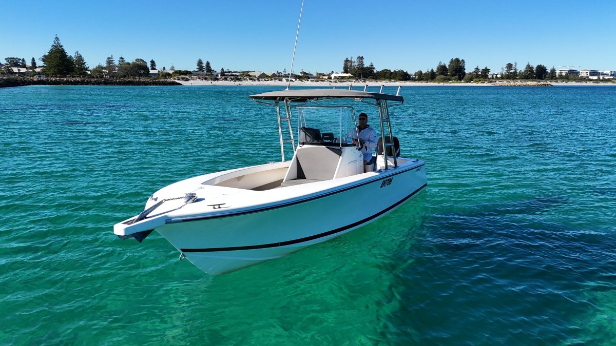 Peter Milner Saltwater 23 Centre Console