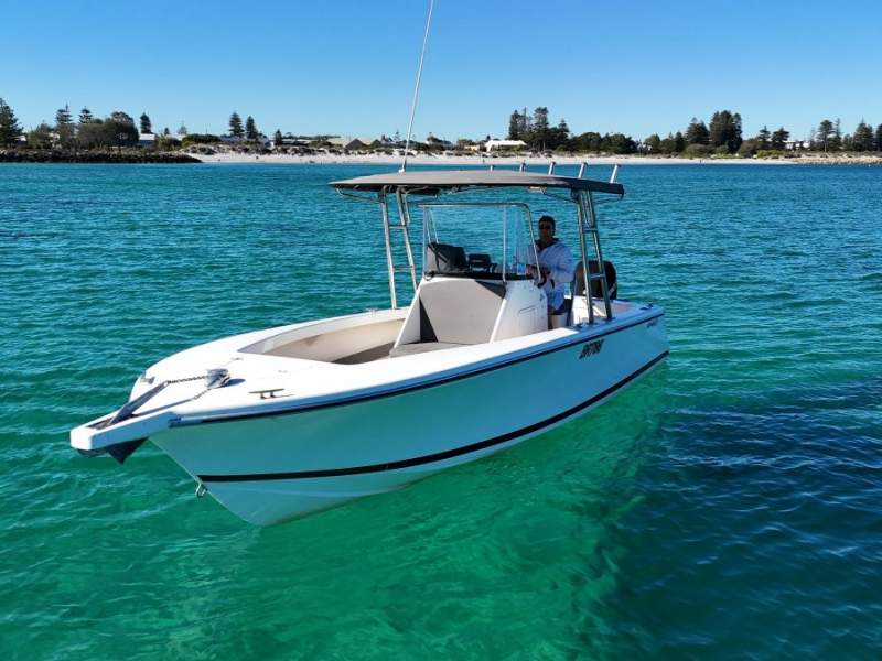Peter Milner Saltwater 23 Centre Console