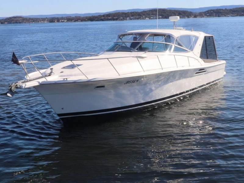 Riviera 4000 Offshore