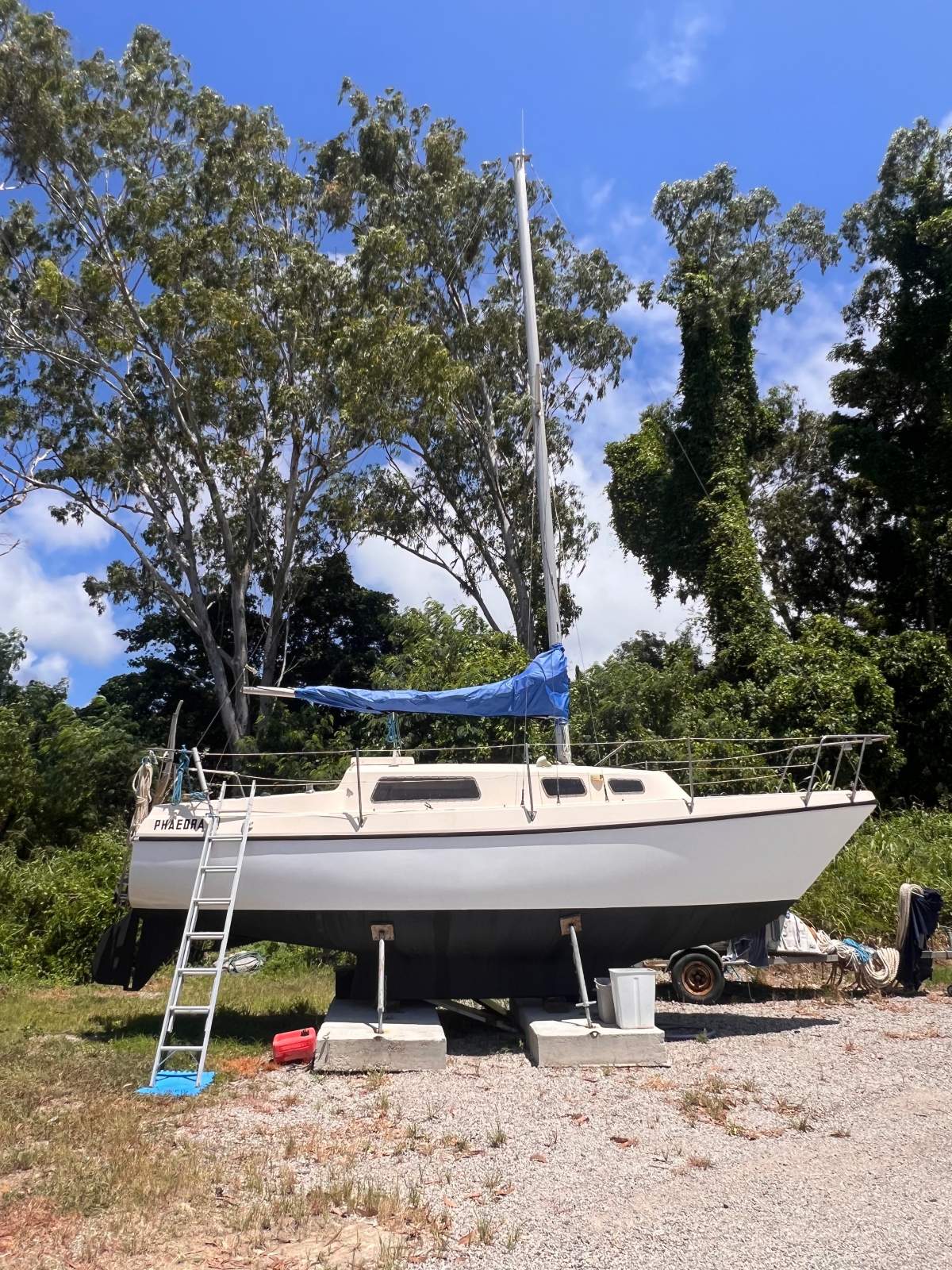 Bruce Roberts 25 Adventure Reduced again will be sold