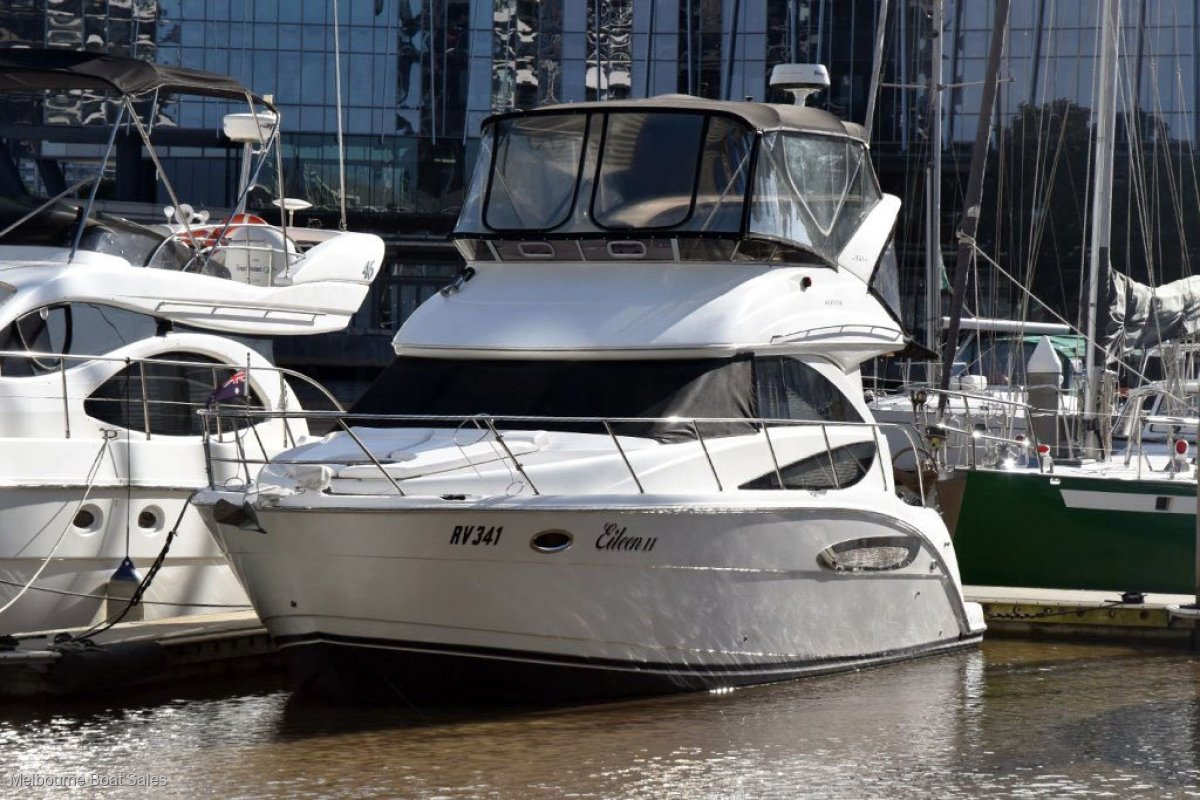 Meridian 341 Sedan - SOLD