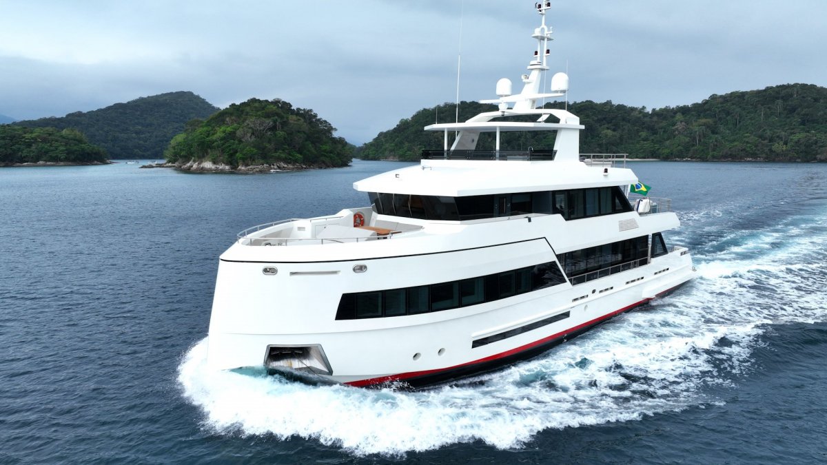 Inace 90 Explorer