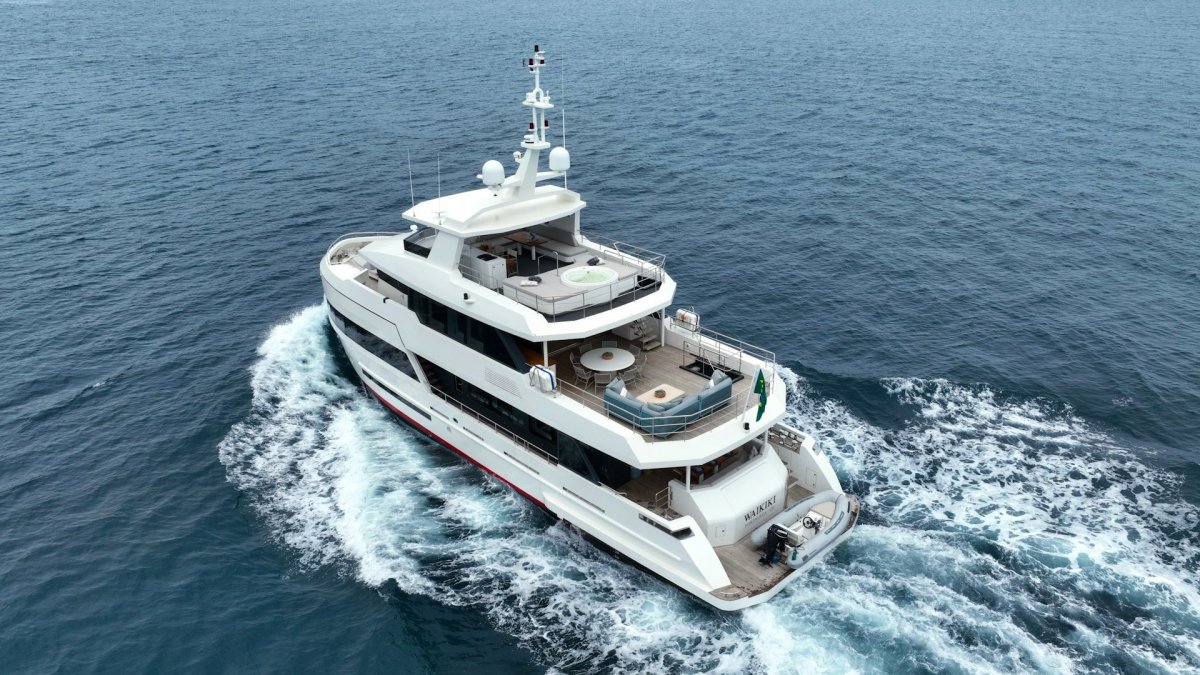 Inace 90 Explorer