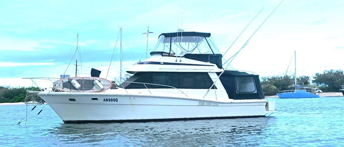 Riviera 38 Bluewater
