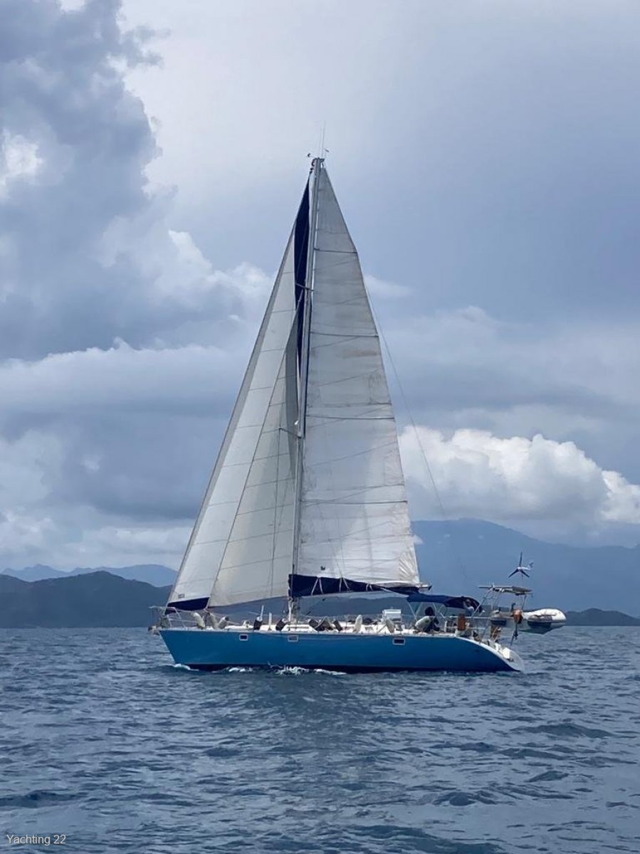 Jeanneau Sunkiss 47 Owner version - well maintained with new engine.